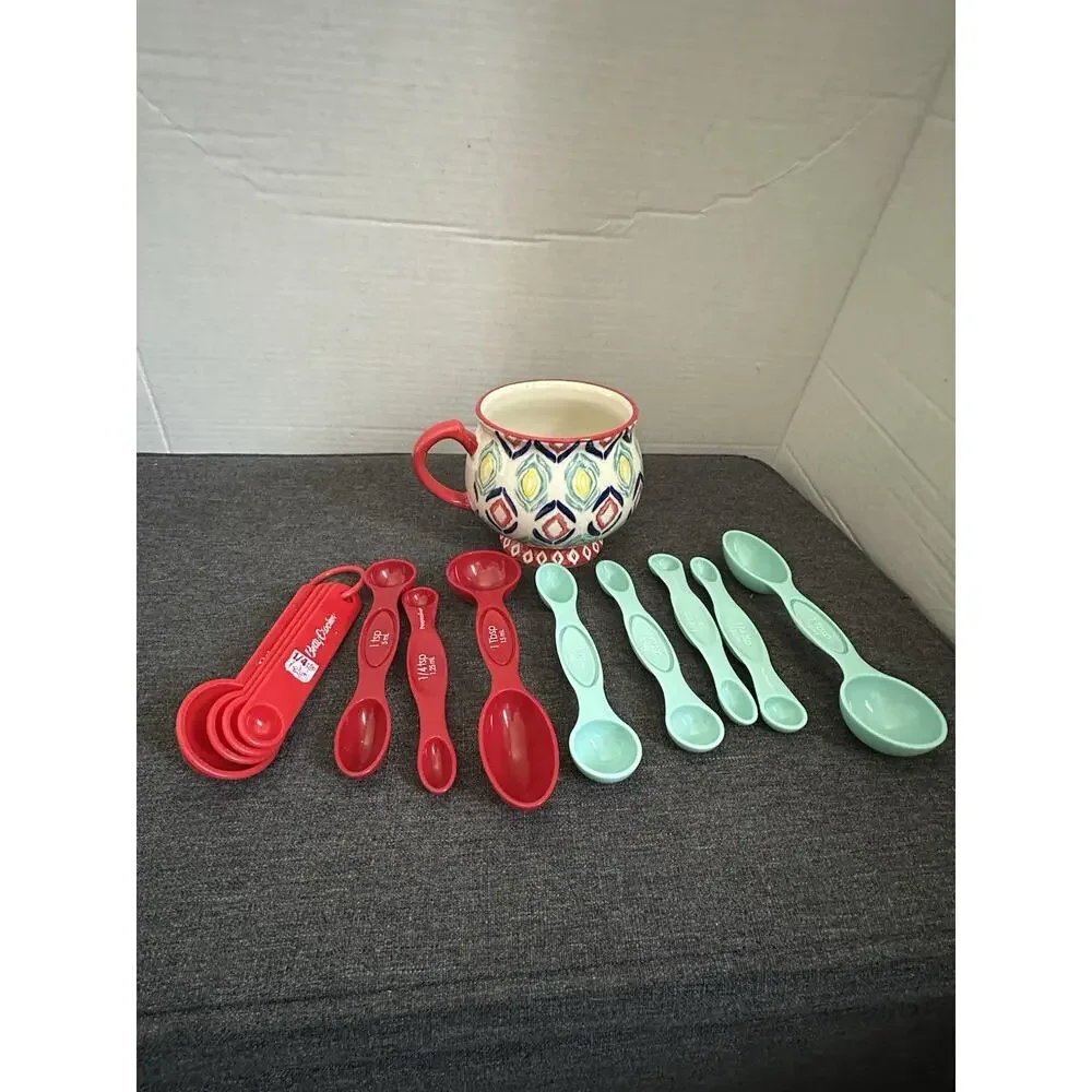 Kitchen Measuring Spoon Lot Betty Crocker Red Aqua Spoons Ceramic Mug Bundle